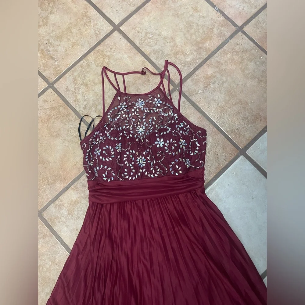 B Darlin Burgundy Lace Prom Dress - Picture 2 of 7